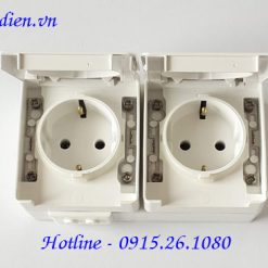 Ổ cắm đôi Schuko chống nước IP65