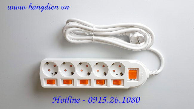 Ổ cắm điện Dosel 5 lỗ DM2225