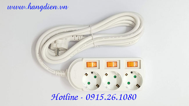 Ổ cắm điện Dosel 3 lỗ DM2224