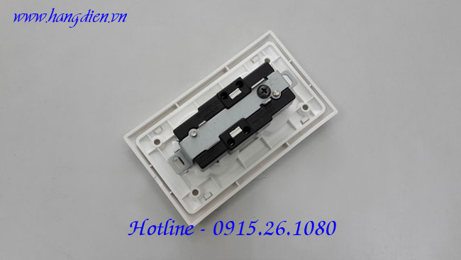 Ổ cắm điện Dongyang 2 lỗ DYC-G202 - Ảnh 3
